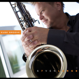 关小雨爆衣服的视频
